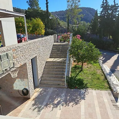 Nafplio, Hill With An Amazing View Διαμέρισμα *