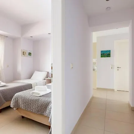 Nafplio, Hill With An Amazing View * Ναύπλιο