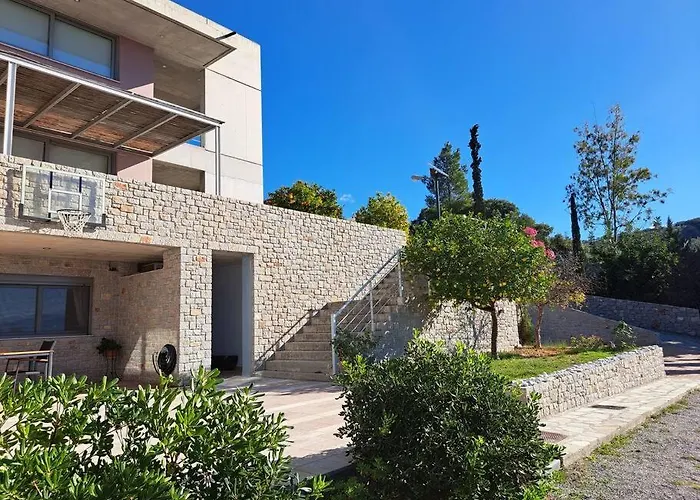 Nafplio, Hill With An Amazing View *