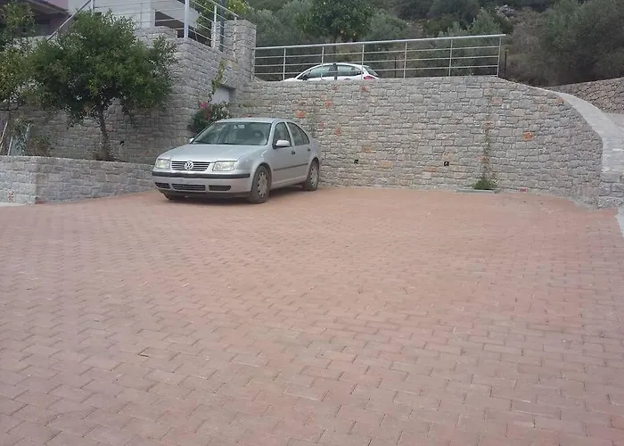 Nafplio, Hill With An Amazing View *