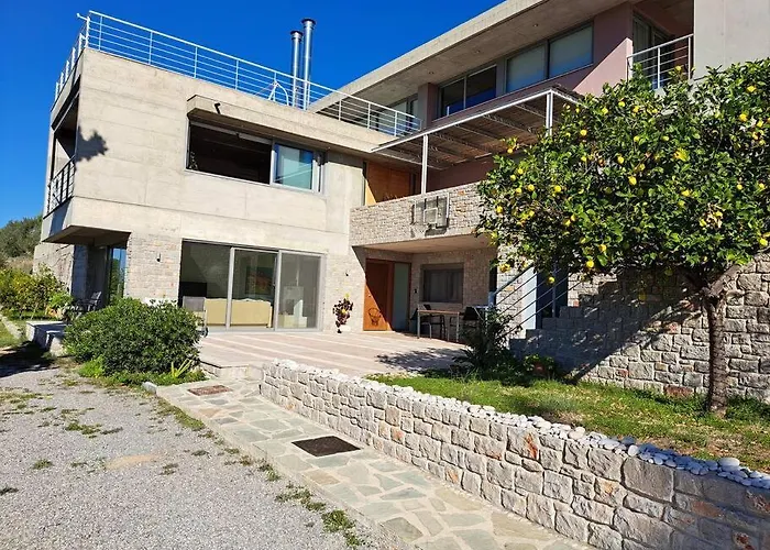 Nafplio, Hill With An Amazing View 아파트 나플리오