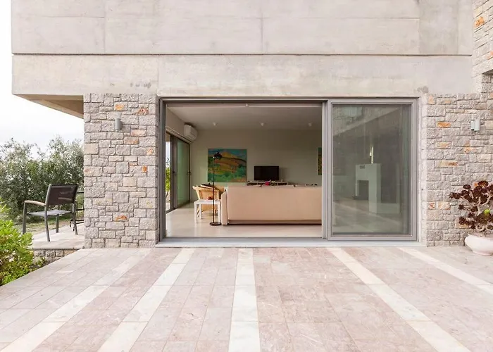 Nafplio, Hill With An Amazing View *